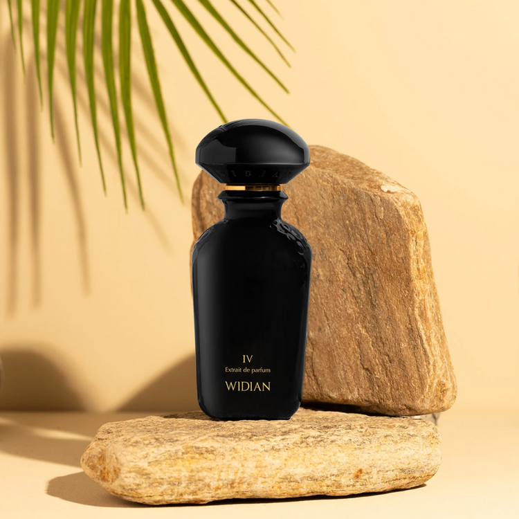 Black IV Parfum Extrait